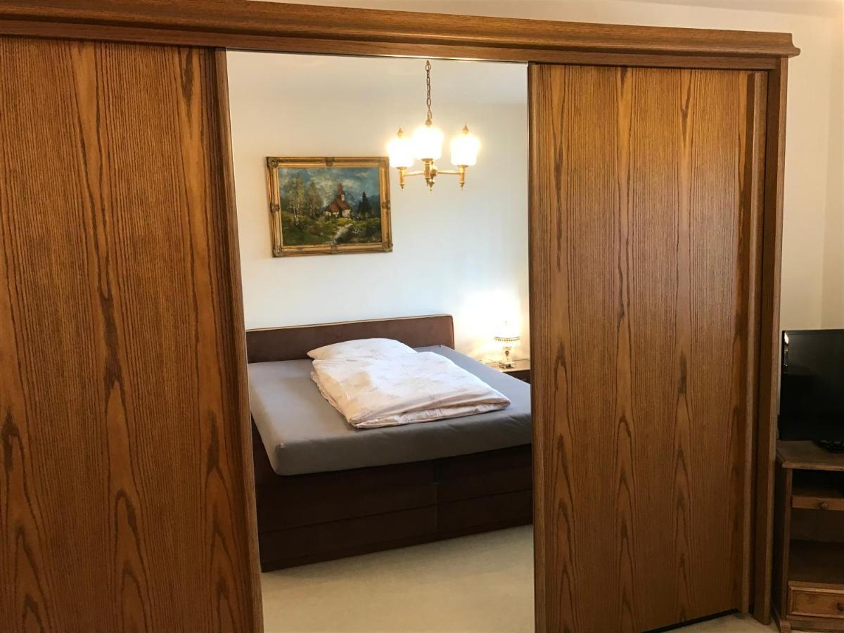 Gemuetliches Gaestehaus! 왈드크레이버그 외부 사진
